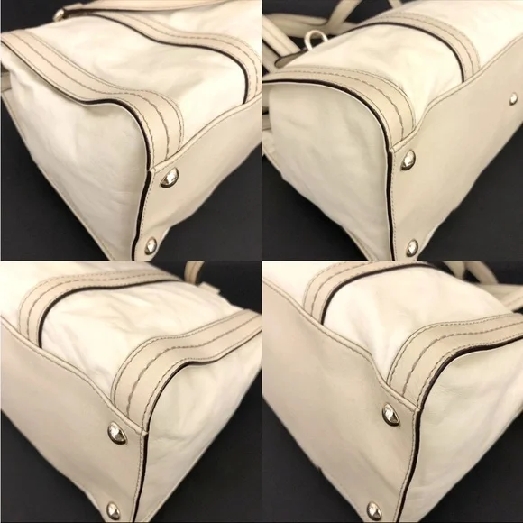Gucci Duchessa Leather Boston Bag Cream Bow Crest Charm Top Handle. (COA). - Picture 13 of 15